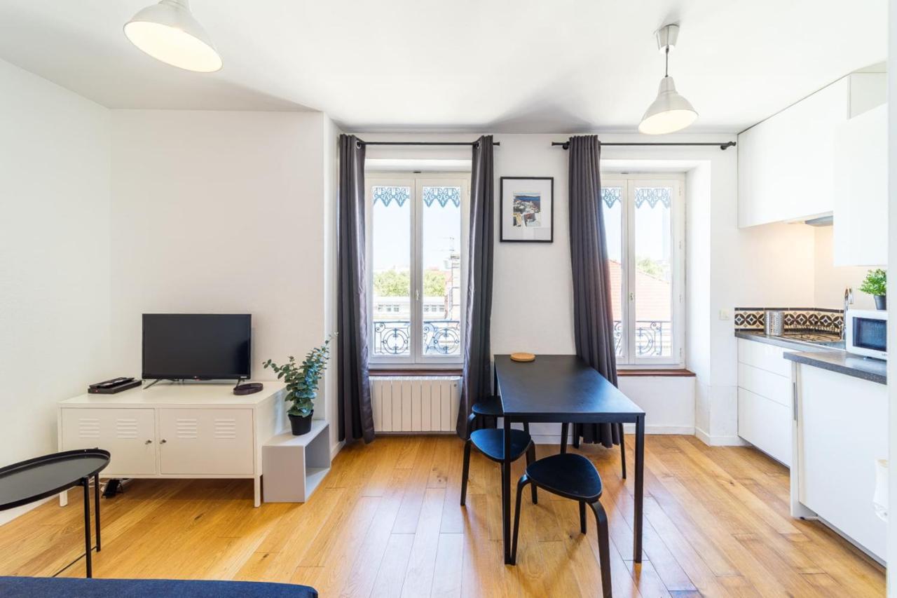 Le Petit Chaponnay - Charming For 2 Near Saxe Gambetta Apartment *